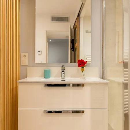 Upscale 3-room 300m From The Beaches Lejlighed